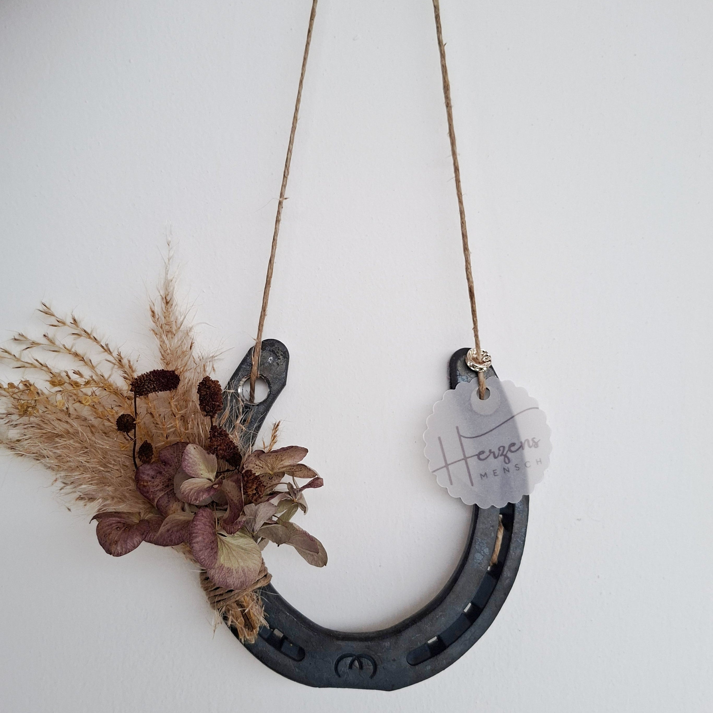 Hufeisen mit Trockenblumen "Herzensmensch"