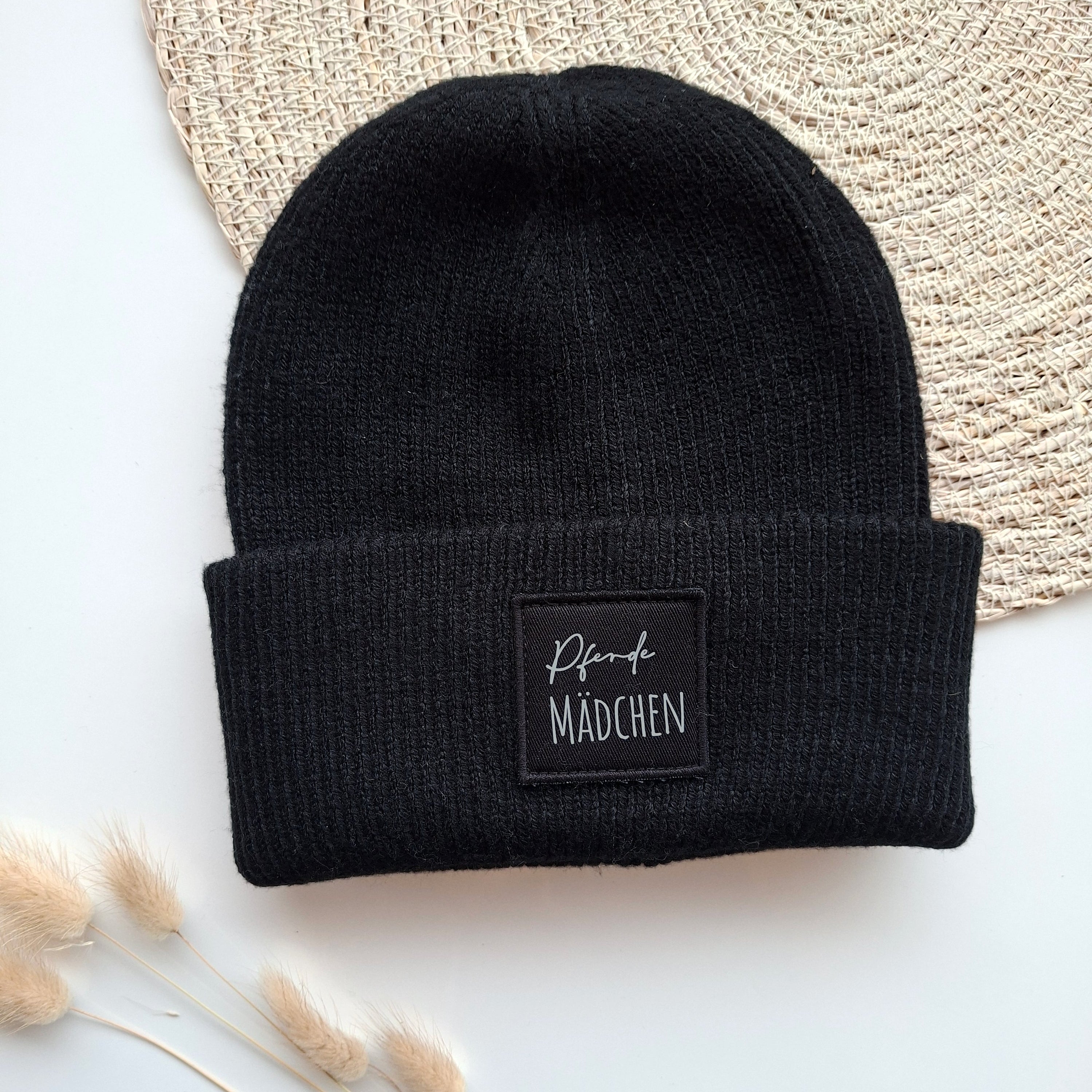 Gerippte Mütze mit Wunschtext